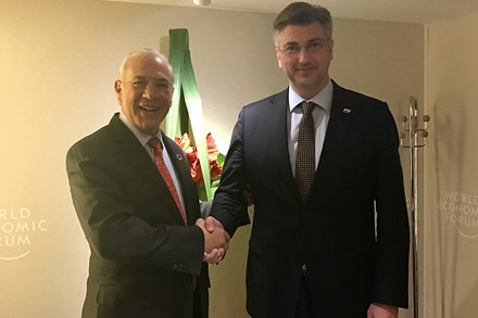 Predsjednik Vlade Andrej Plenković s glavnim tajnikom Organizacije za ekonomsku suradnju i razvoj Angelom Gurríom